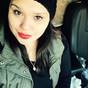 Meet your Posher, Amber